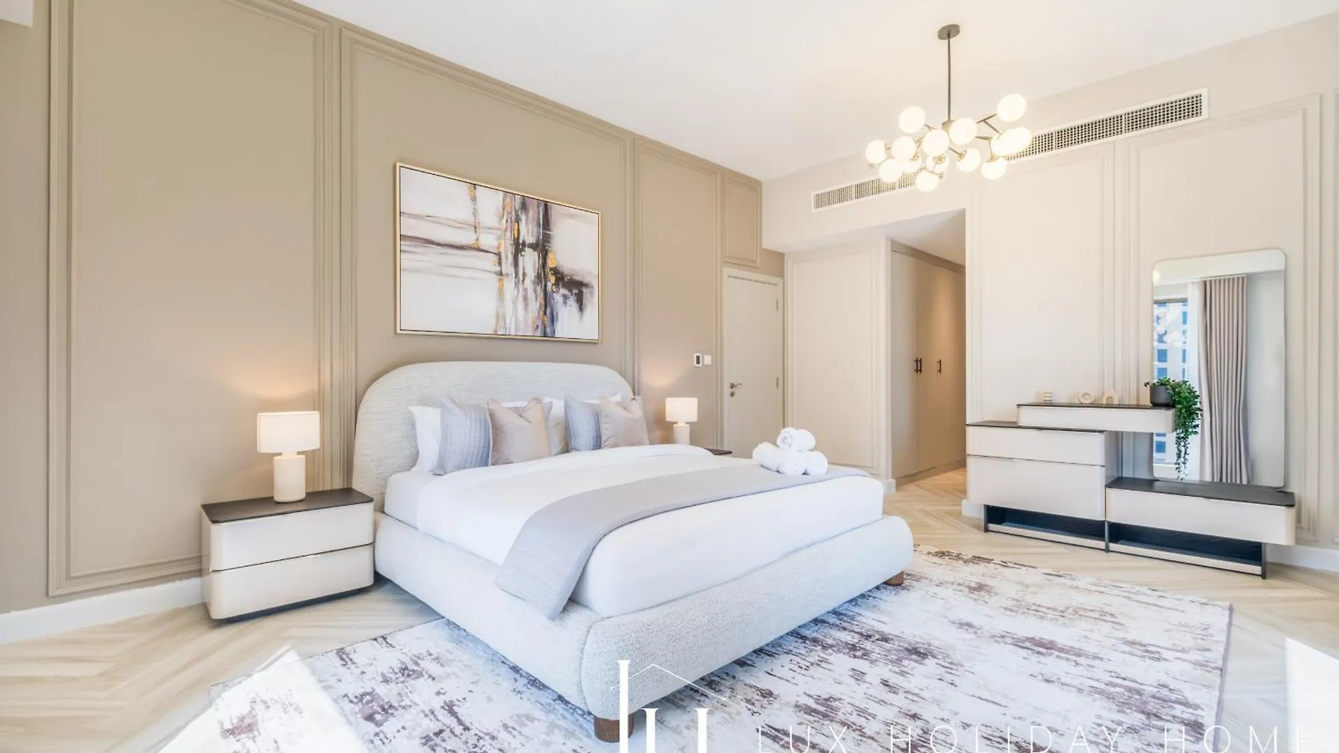 Lux The Luxurious Central Jbr Suite 2 Dubai Apartment