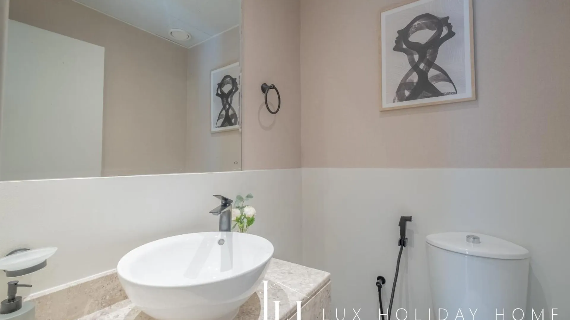 Apartment Lux The Luxurious Central Jbr Suite 2 Dubai United Arab Emirates