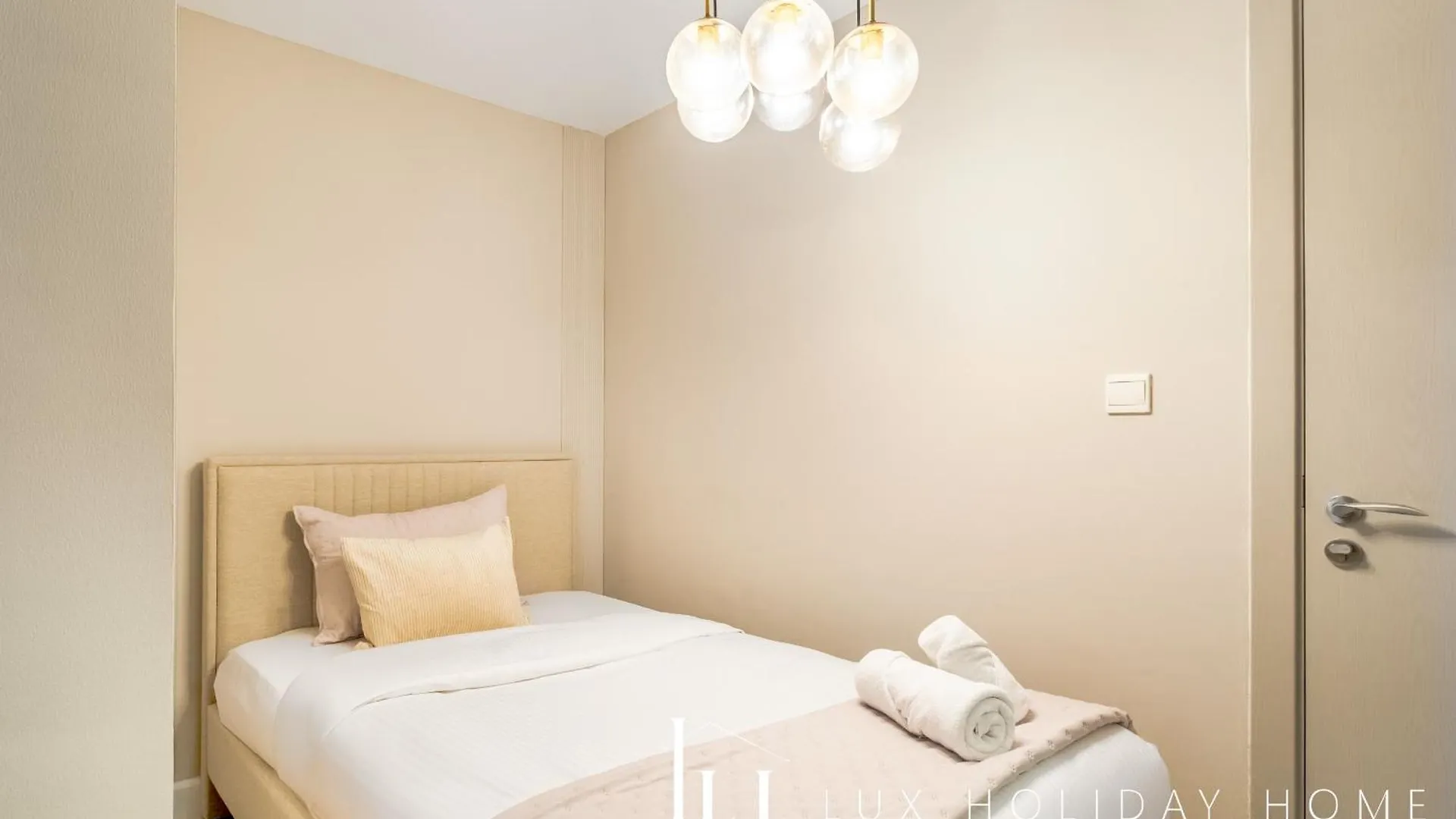 Lux The Luxurious Central Jbr Suite 2 Dubai 0*,  United Arab Emirates
