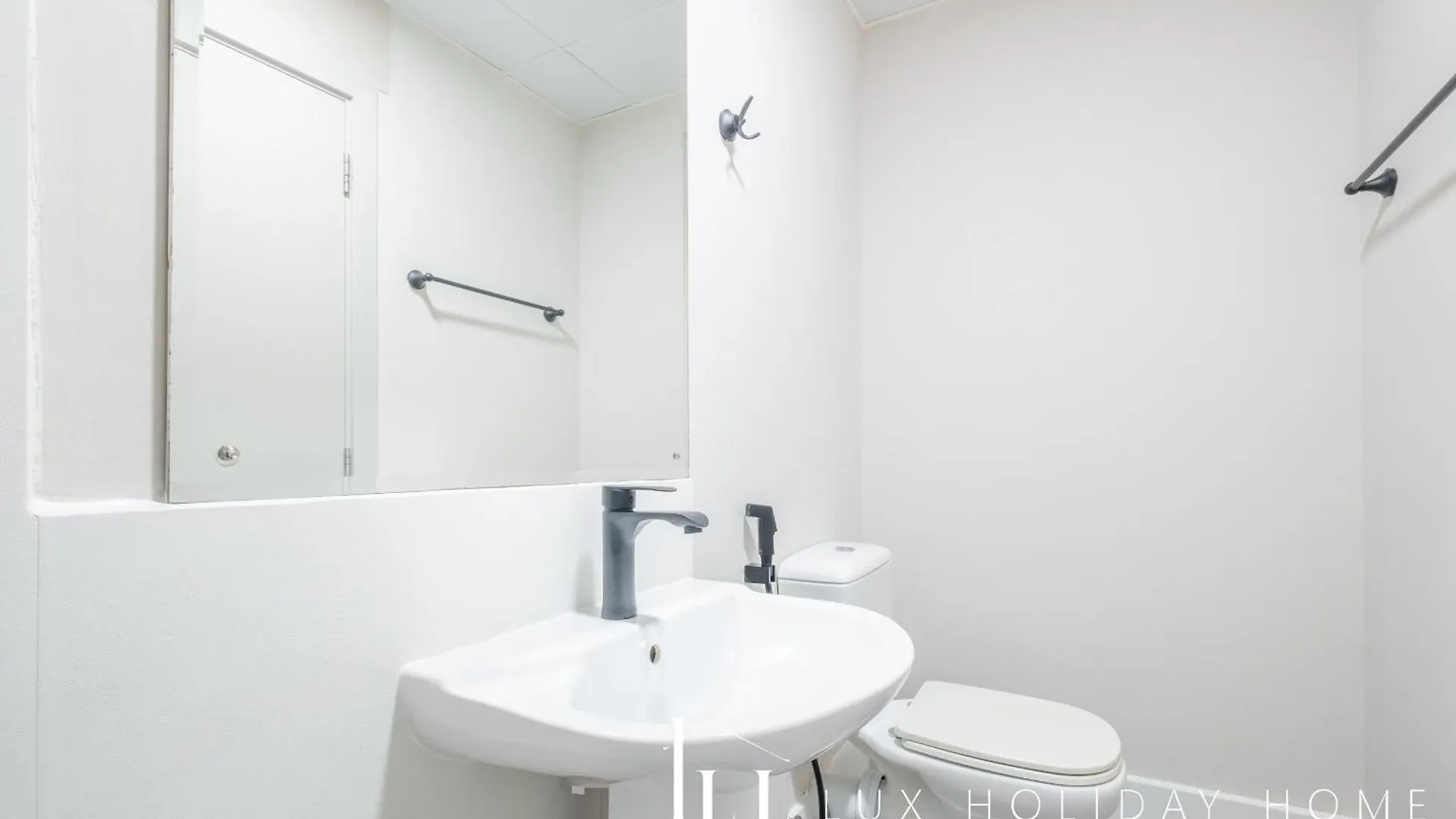 Lux The Luxurious Central Jbr Suite 2 Dubai Apartment